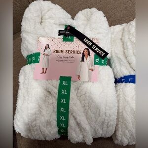 Room Service Cozy Wrap Robe - White